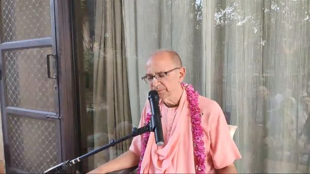 2023.03.05 -  ЧЧ Ади-лила 4.41 (Гаура-пурнима адхивас, Говардхан)