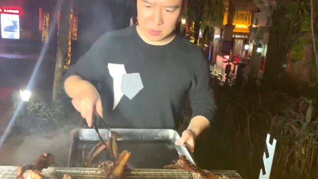 第一次吃鹿肉，小文哥600买15斤鹿肉做“炭烤鹿排”，结局怎么和想象的不一样？【小文哥吃吃吃】 смотреть онлайн