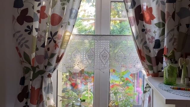 Вяжу себе Одежду. Юбка Зебра, Кофта Абрикос крючком и Город шумит