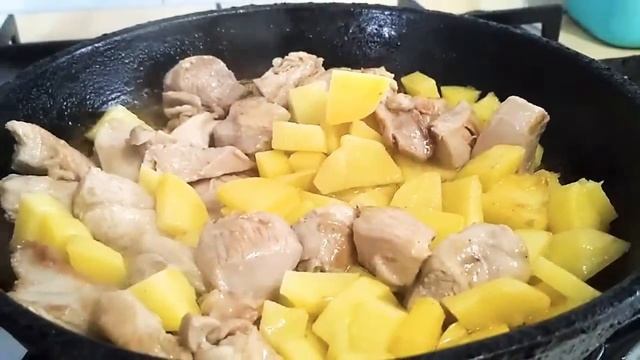 Соус из индейки в сковородке смотреть онлайн