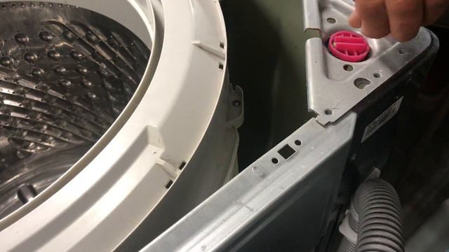 Samsung Top load Washer drum cleaning 3 of 3 смотреть онлайн