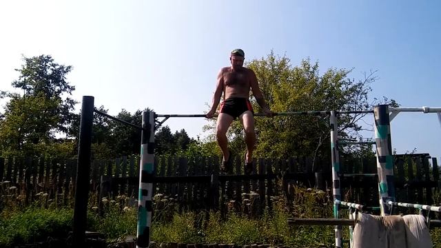 Турник на даче... 29.07.2016. смотреть онлайн