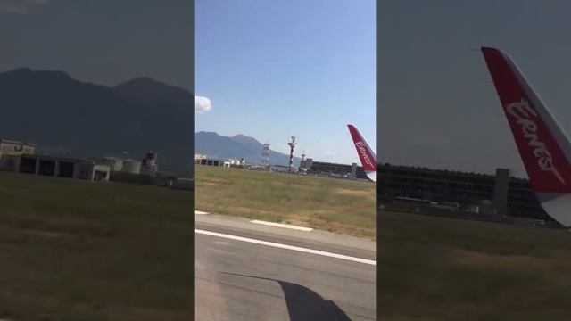 Airport Naples/ взлёт из аэропорта Неаполь смотреть онлайн
