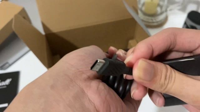 Marshall Emberton speaker Unboxing | (Black) смотреть онлайн