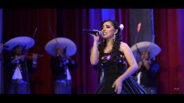 Amarga Navidad - Lilian García ft Mariachi Los Sánchez смотреть онлайн