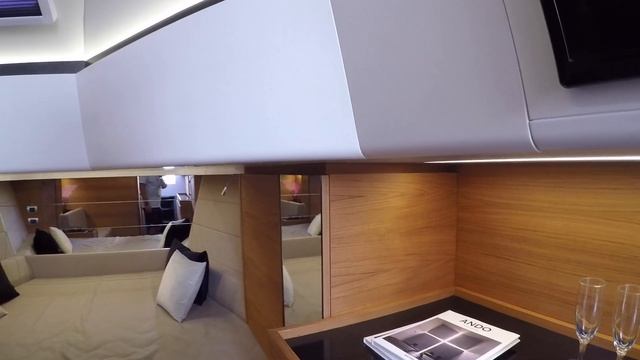 48 WALLYTENDER Carbon Fiber Yacht WALKTHROUGH & SPECS Luca Bassani design (FLIBS Premiere) смотреть онлайн