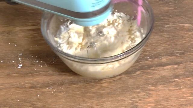 КЕТО ПИРОГ С СЫРОМ РИККОТА И ЛИМОНОМ смотреть онлайн