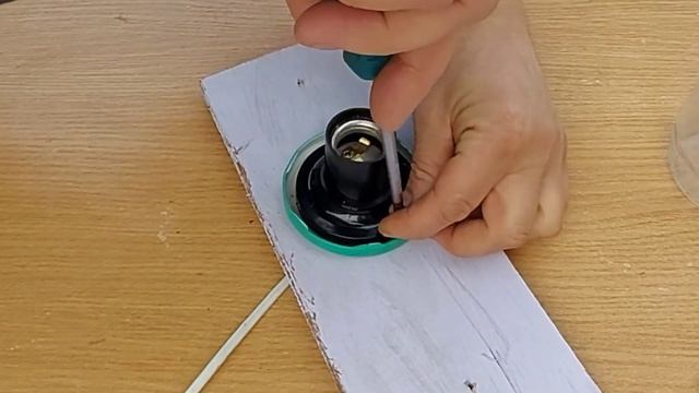Из стеклянной банки сделал своими руками самоделку Уличный фонарь Как сделать уличный фонарь смотреть онлайн