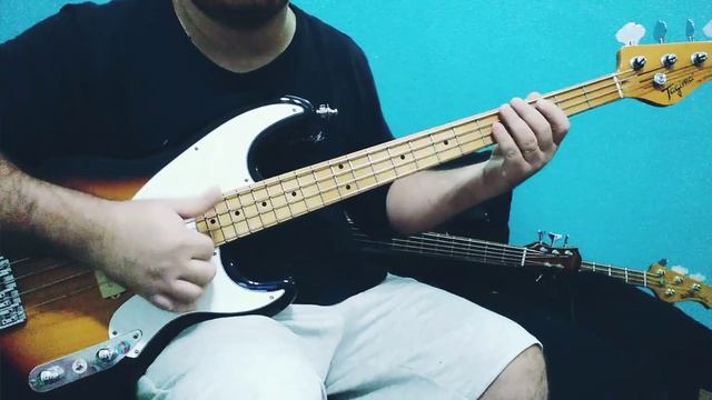 Epiphone Thunderbird X tagima tw66 X baixolao condor cb35 X music man stingray 97 (thiaguinho bass) смотреть онлайн