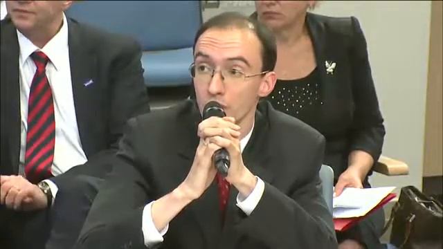 Алексей Янин. Тема: "Медицинское страхование в России в свете реформы здравоохранения" смотреть онлайн