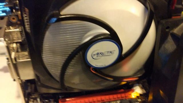 Xeon E5 1680 V2 Overclocked with GTX560 Ti Single and SLI смотреть онлайн
