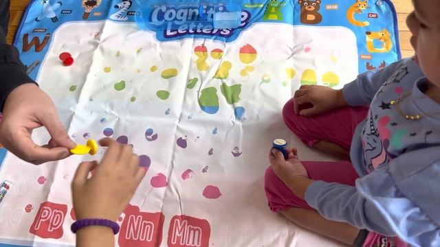 Brand: Fibow AQUA MAGIC DOODLE MAT |Water Drawing | Coloring Mat | EDUCATIONAL GIFTS | Toys for Kid смотреть онлайн