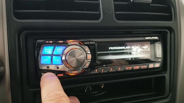 Alpine CDA-9835 смотреть онлайн