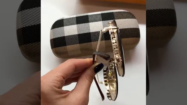 Солнцезащитные очки || Модель на широкое лицо смотреть онлайн