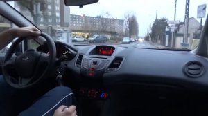 FORD Fiesta 1.4 tdci 68 ch driving