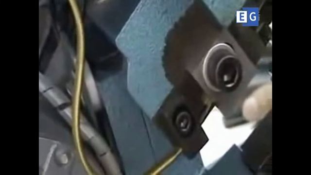 Машина для склейки выводов и кабеля SNC-4A смотреть онлайн