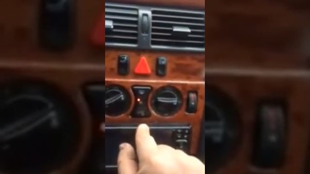 Hele de EC ve AC funksiyalarını qarışdıran Mercedes sürücüleri üçün смотреть онлайн