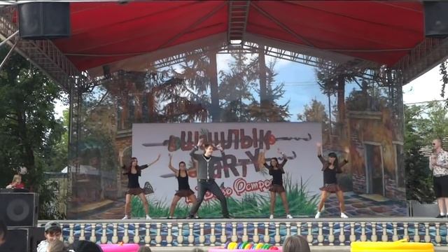 дикие на танцы на Диво-Острове смотреть онлайн