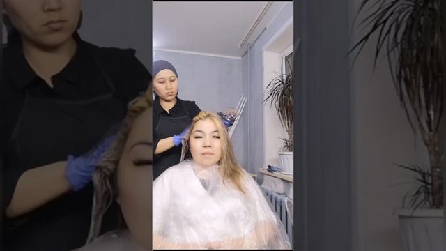 Твори вместе сомной!Научись парикмахерскому искувству и колористике смотреть онлайн