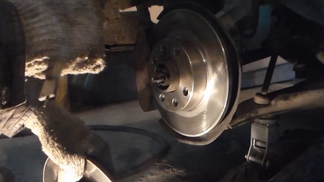 Замена:тормозные колодки и диски Opel Kadett.Выхлопная система. смотреть онлайн
