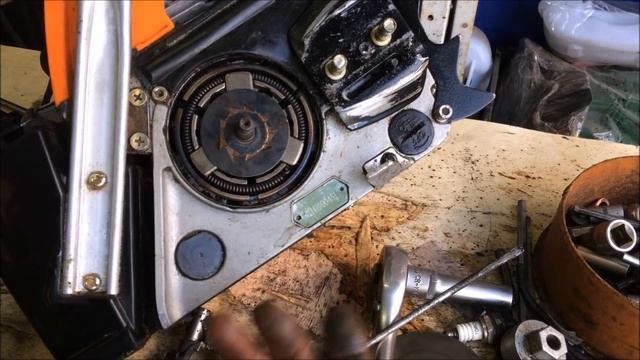 Бензопила CARVER 72-20K Здоровенное и тяжеленное смотреть онлайн