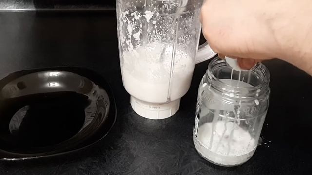 Кокосовое масло как маска для волос (Coconut Oil As A Hair Mask)