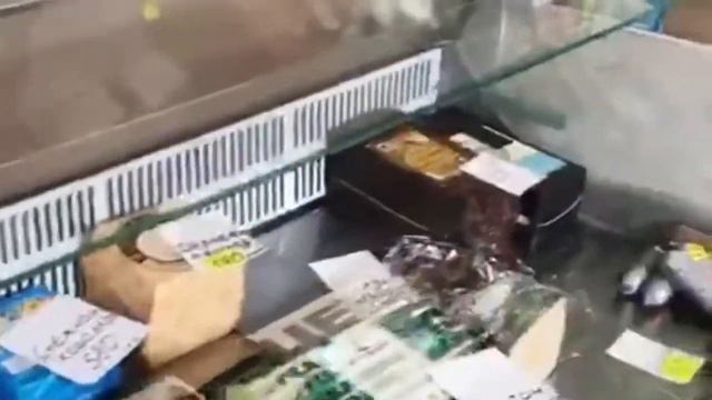 В магазинах на рынке пропадает скоропортящийся товар смотреть онлайн