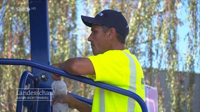 Ein harter Job: Asphalt aufbringen in der Sommerhitze смотреть онлайн