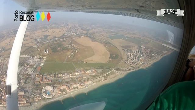Turismo Porto Recanati ad alta quota - Volo Ancona, Porto Recanati, Porto Potenza Picena смотреть онлайн