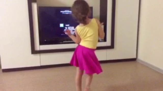 Милочкины танцы смотреть онлайн