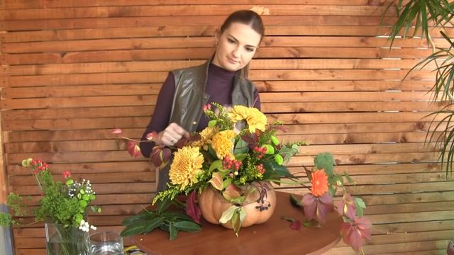Осенняя композиция в тыкве ☆флористика и декор☆ смотреть онлайн