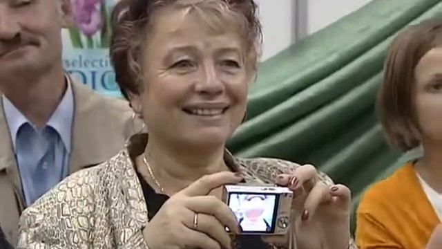 Угарный селфи-репортаж смотреть онлайн