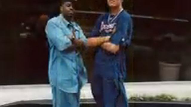 2Pac ft Dj Quick,Yaki Kadafi & Hussein Fatal смотреть онлайн