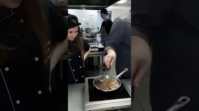 Суп из утки смотреть онлайн