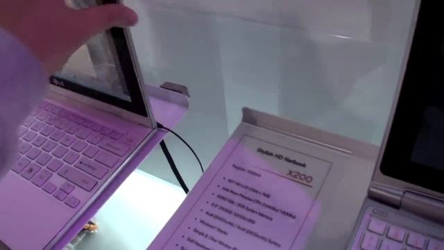 LG Laptop PC at CES 2010 смотреть онлайн