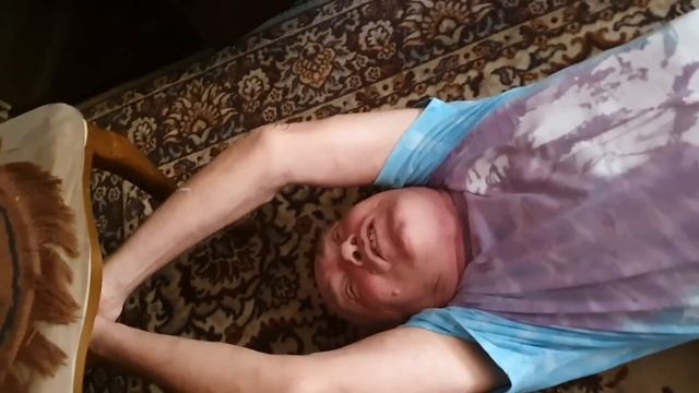 Брат.На все руки мастер.С ним не соскучишься.Как Валера горб исправлял.Эксперемент не удался. смотреть онлайн