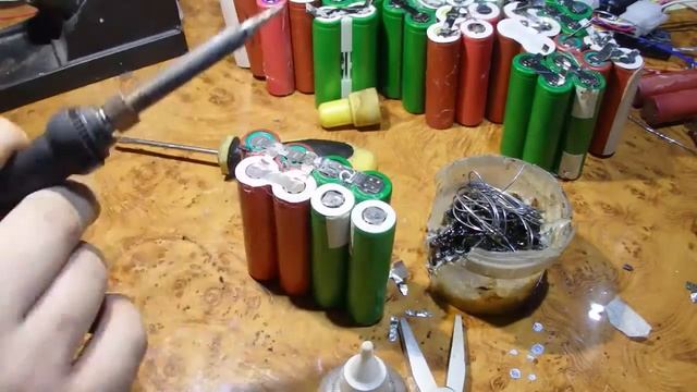 Пайка секций Li ion банка аккумуляторов для электро велосипеда Часть 3 смотреть онлайн