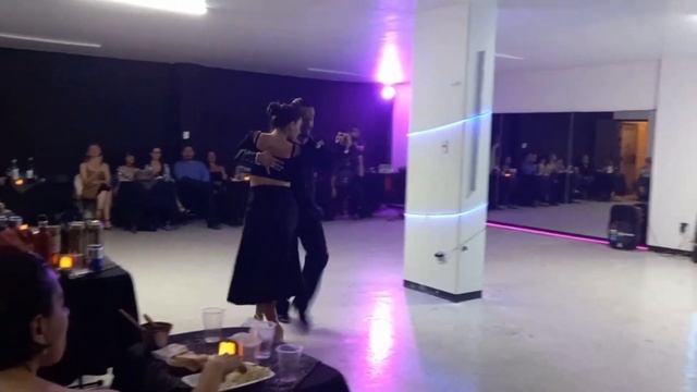 Ana Belén y Luis Alexis -Milonga - Milonga Brava (2-3) смотреть онлайн