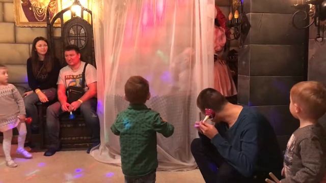 Сказкин дом, новый год. 8 января 2018 смотреть онлайн