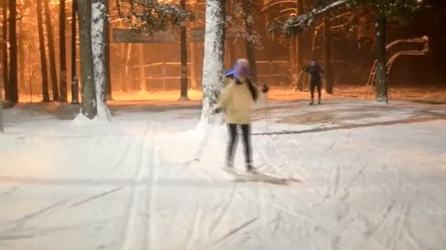 Вечерняя тренировка I Love Skiing Кемерово смотреть онлайн