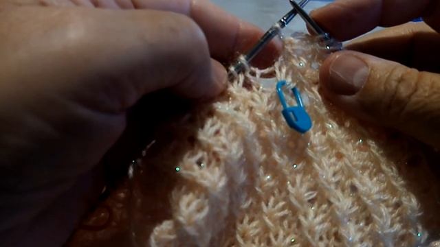 Нарядный свитерок Вязание для начинающих смотреть онлайн