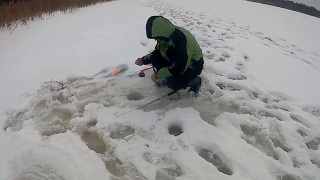 Сумасшедший клёв. Рыбалка на жерлицы. смотреть онлайн