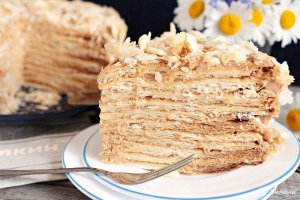 Торт НАПОЛЕОН ИЗ ГОТОВОГО СЛОЕНОГО ТЕСТА. Ленивый Наполеон из слоеного теста!