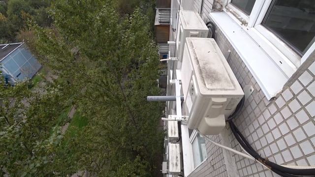 Вода из кондиционера капает соседу на окно. Решение проблемы своими руками