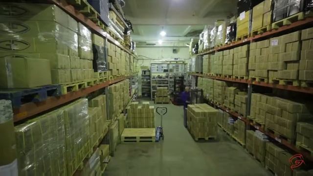 Glass Furnitura - поставщик фурнитуры для стекла и алюминия вот уже 15 лет! смотреть онлайн