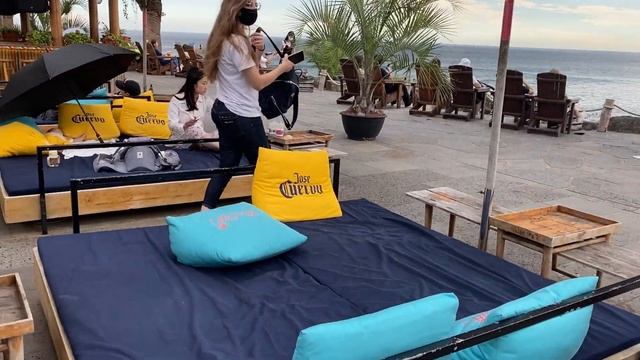 БРОСИЛА МУЖА-КОРЕЙЦА И БЕРЕМЕННАЯ УЛЕТЕЛА ОДНА НА ОСТРОВ☀️? ЧЕДЖУ. КОРЕЙСКИЕ МАЛЬДИВЫ смотреть онлайн