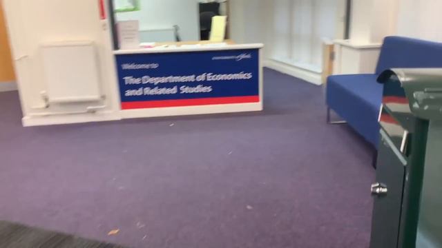MY FIRST WEEK BACK AT UNIVERSITY IN THE UK WAS CRAZY!... // UoY смотреть онлайн