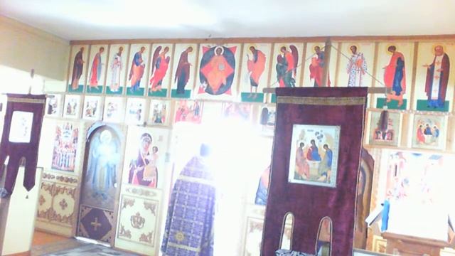 Великий Четверток. Литургия Василия Великого с вечерней смотреть онлайн