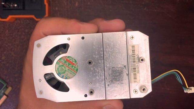 Cambio de pasta termica a tarjeta de video Nvidia Quadro K620 смотреть онлайн