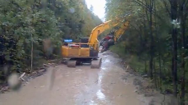 харвестер Hyundai 210 головка LOG MAX 6000 смотреть онлайн